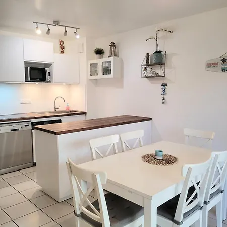 Apartman Paralia *
