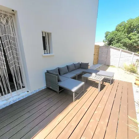 Apartman Paralia *
